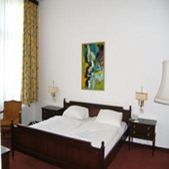 Grand City Hotel Berlin Zentrum Exteriör bild